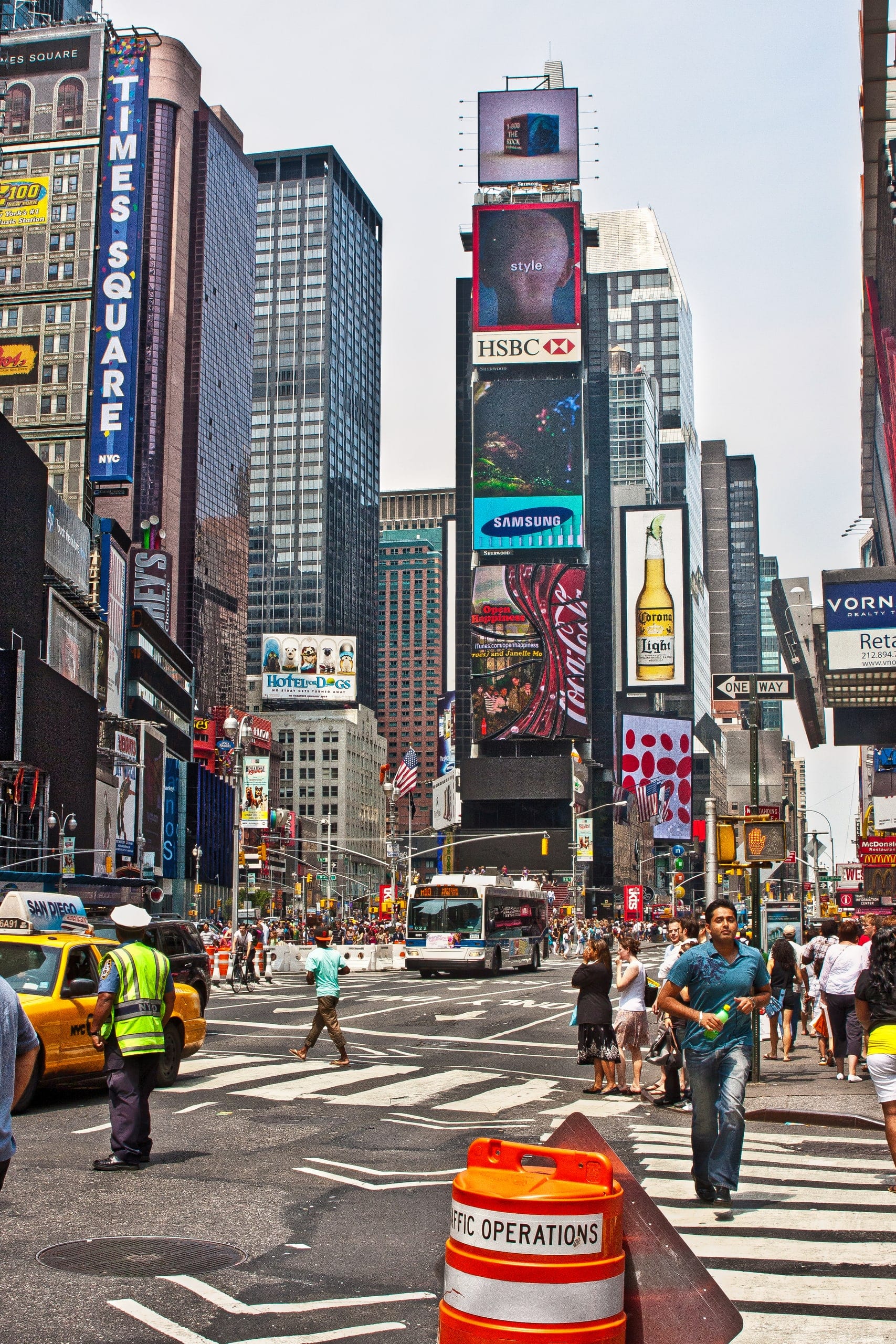LIAMUD NYC 2009 1370.lm