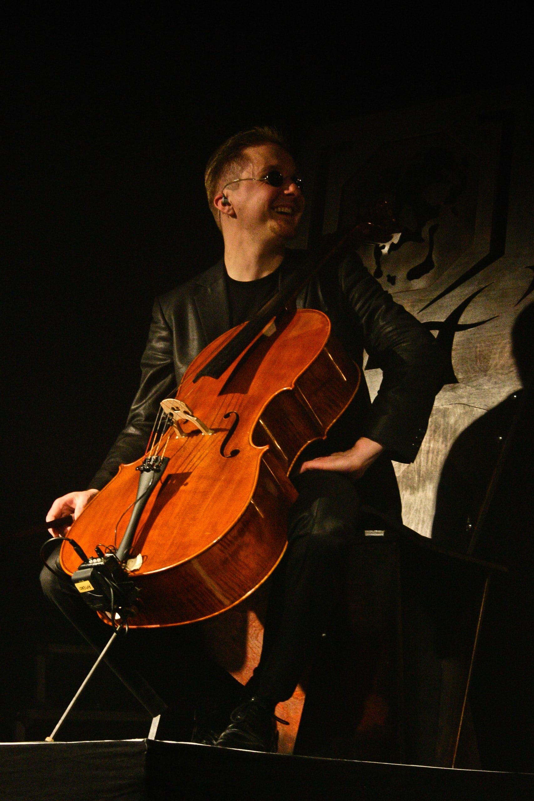LIAMUD Apocalyptica Elysee Montmarte 20051125 6457